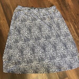 Courtenay navy and white skirt